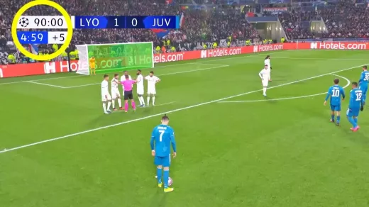 Qual é a duração padrão de uma partida de futebol